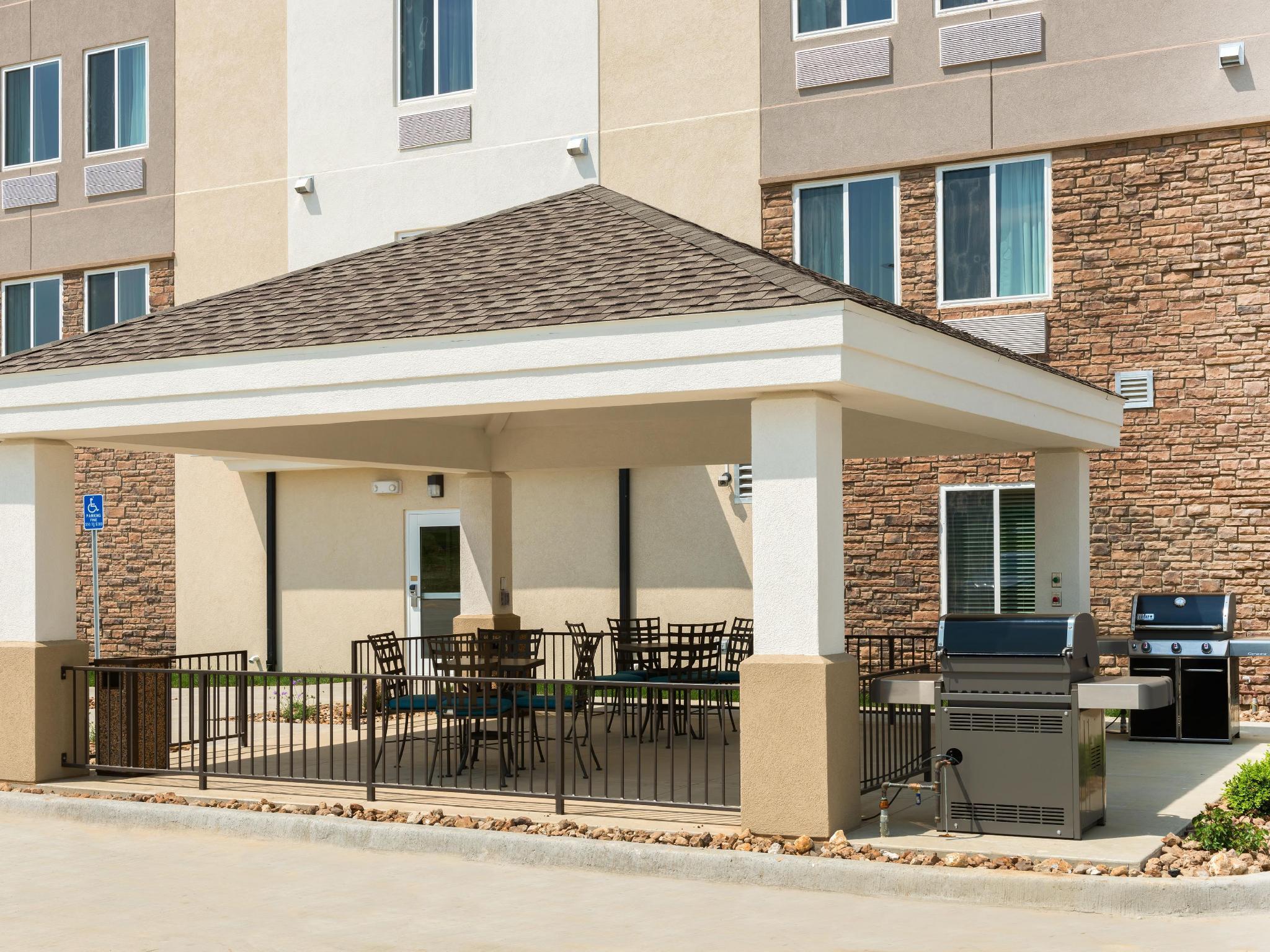 Candlewood Suites Columbia Hwy 63 & I-70 By Ihg Luaran gambar